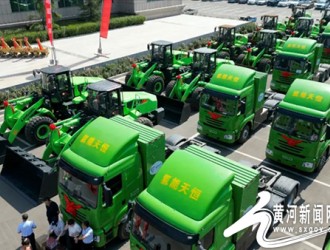 小區(qū)門口堵成停車場 市民“金點(diǎn)子”助力解難題